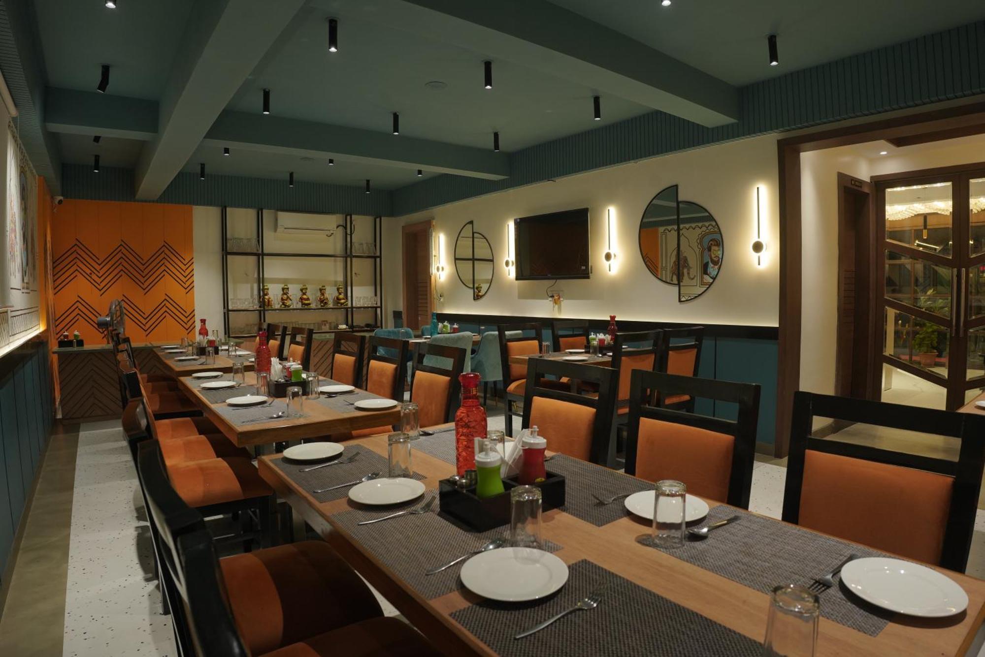 The Pride Hotel Jamshedpur Exterior photo